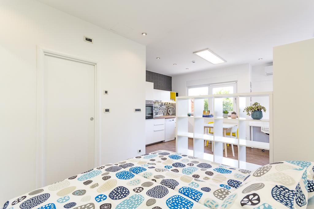 Apartments Mec & Tik สปลิท ภายนอก รูปภาพ